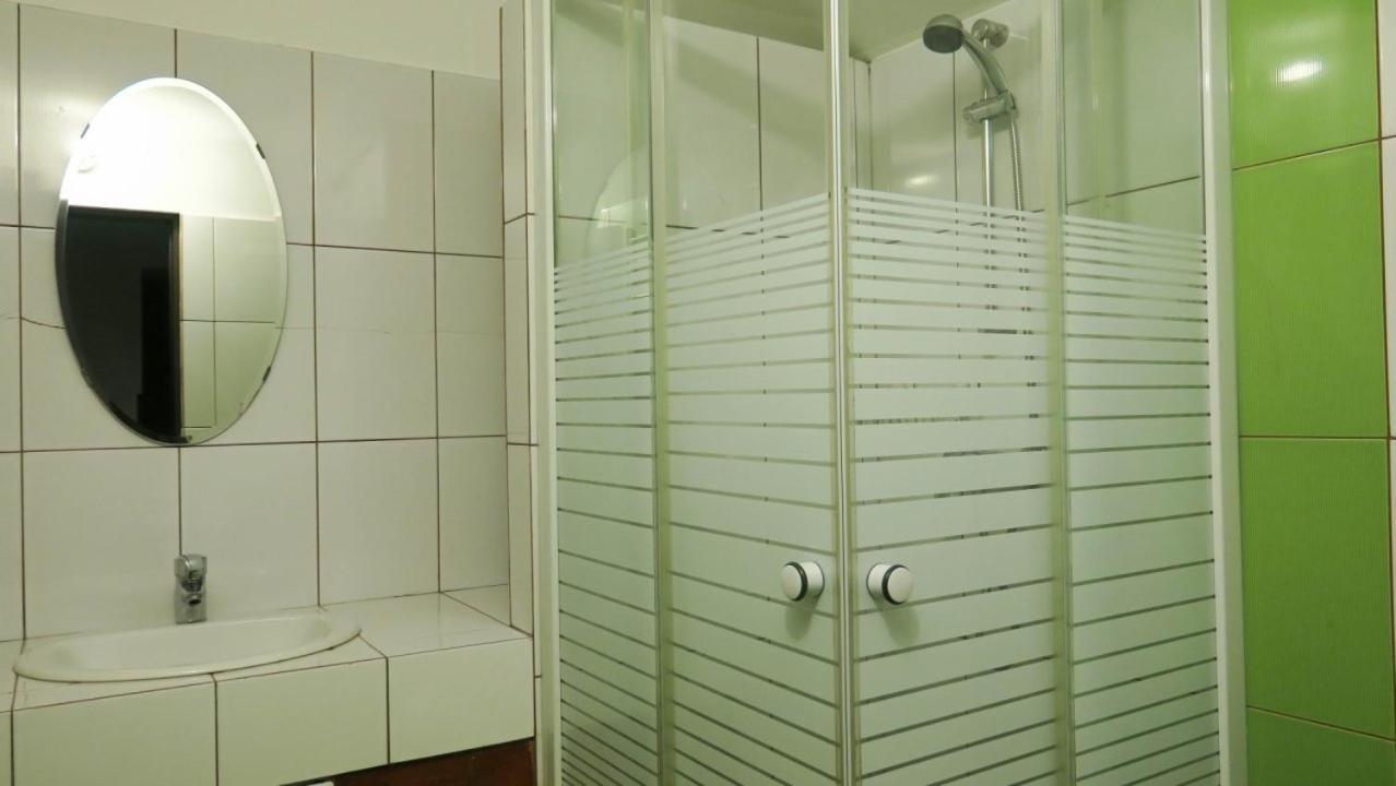 Pensiunea Pianino Braşov Esterno foto